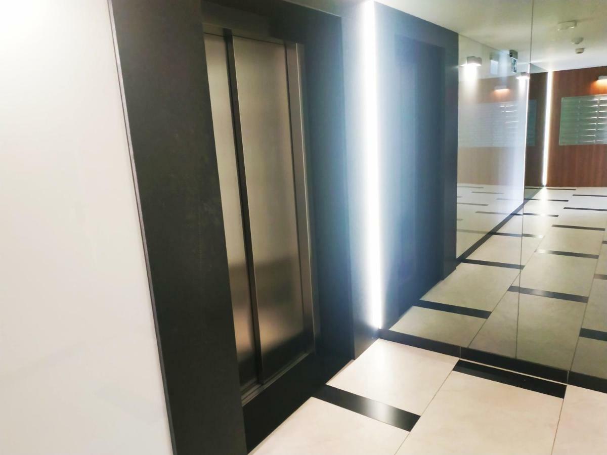 Oskar Apartament Centrum Pkp Mińsk Mazowiecki Eksteriør bilde